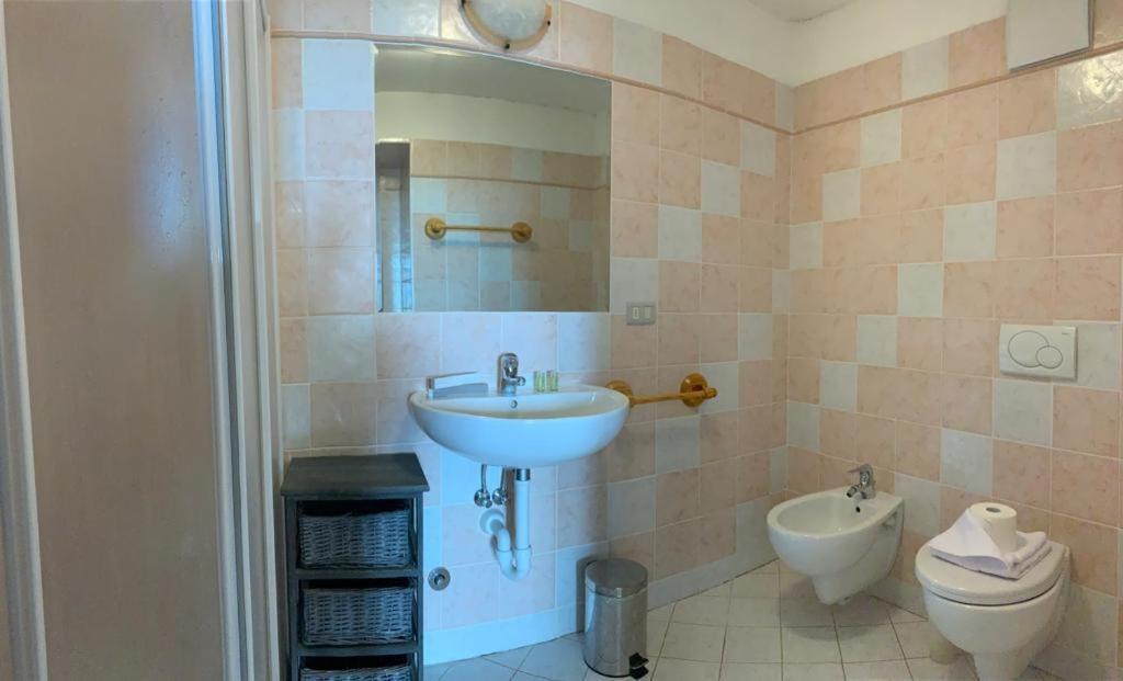 Agritur Maso Forcola Villa Brez ภายนอก รูปภาพ